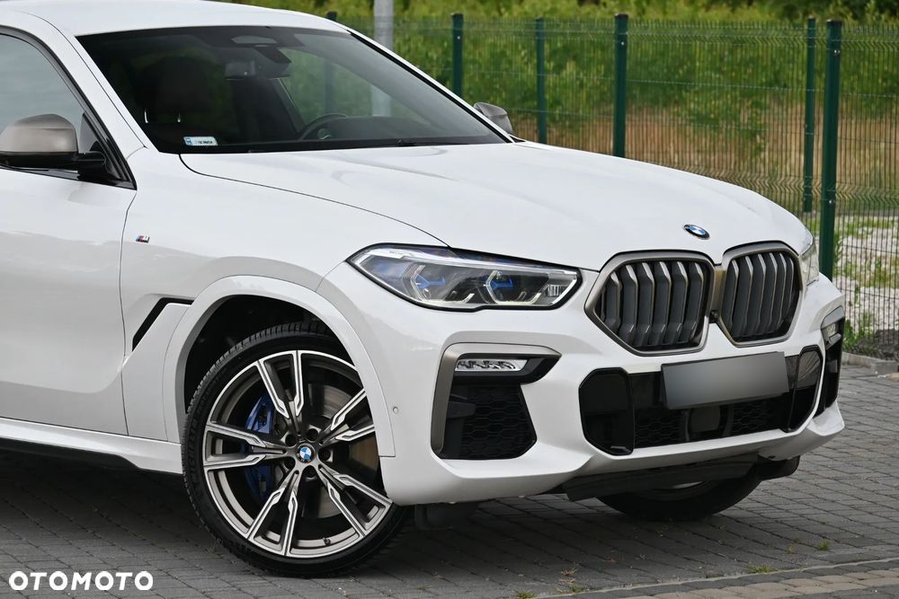 BMW X6M - 14