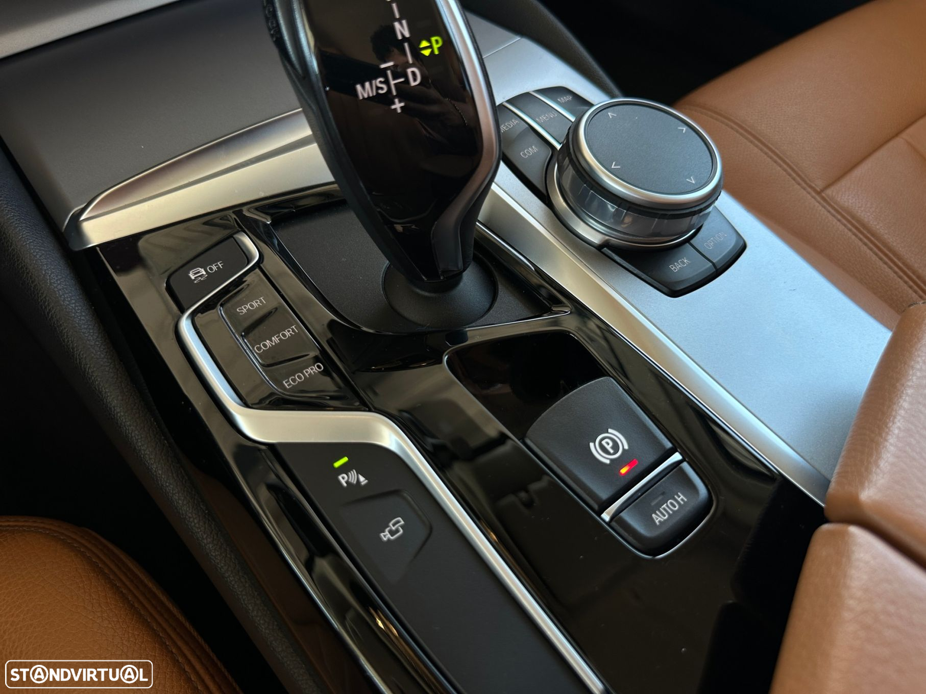 BMW 530 d xDrive Line Luxury Auto - 27
