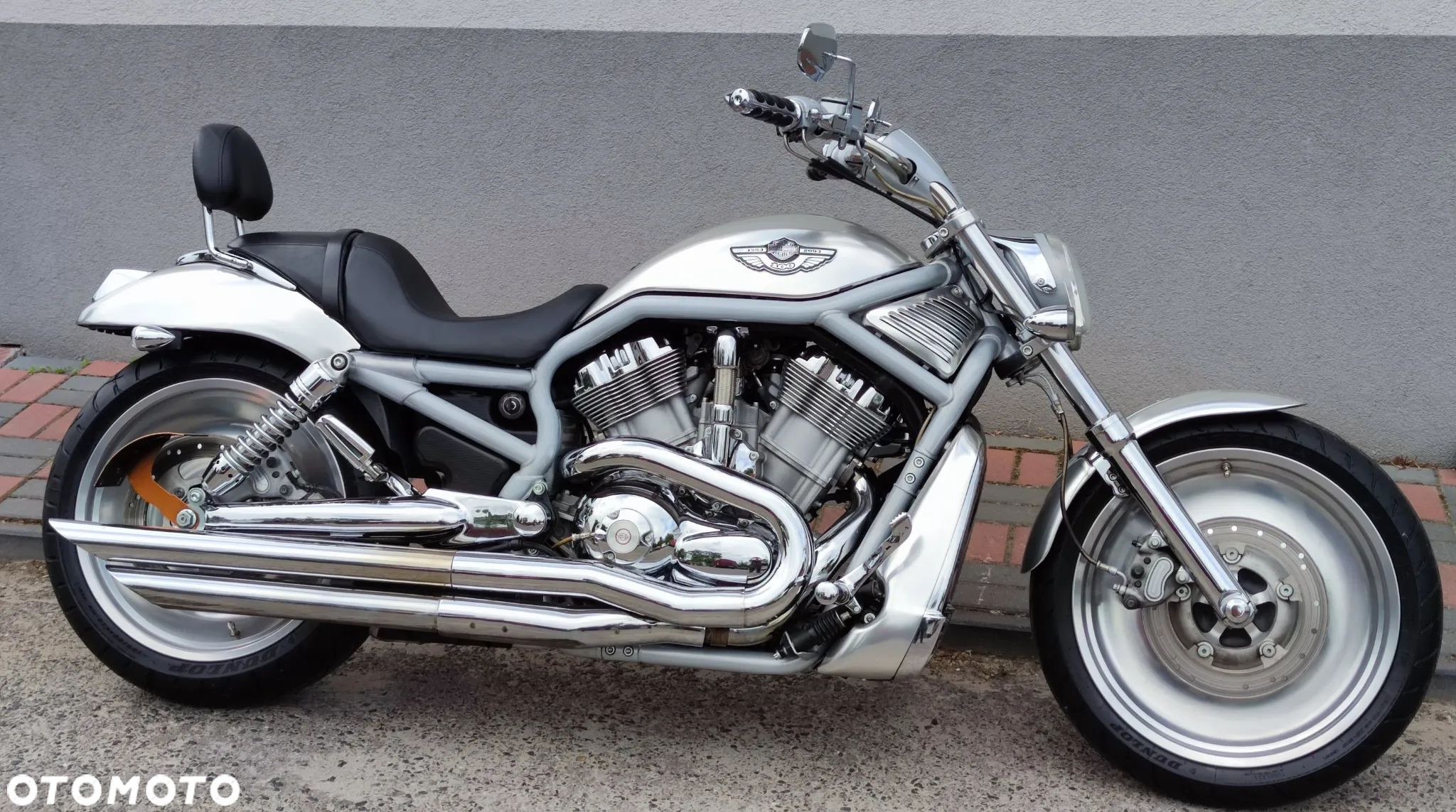 Harley-Davidson V-Rod Night Rod - 1