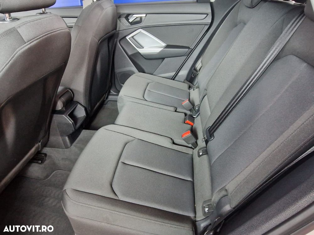 Audi Q3 2.0 35 TDI S tronic Advanced - 27