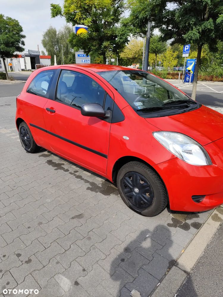 Toyota Yaris 1.0 Luna - 12