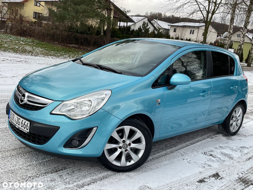 Opel Corsa 1.4 16V 150 Jahre - 3