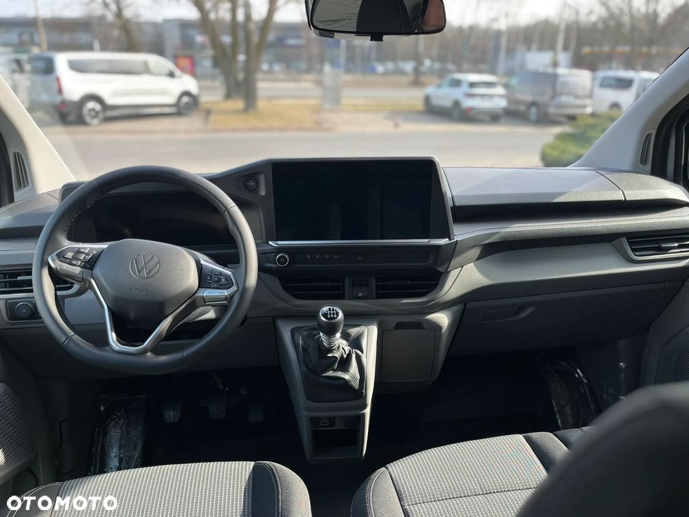 Volkswagen Caravelle - 19