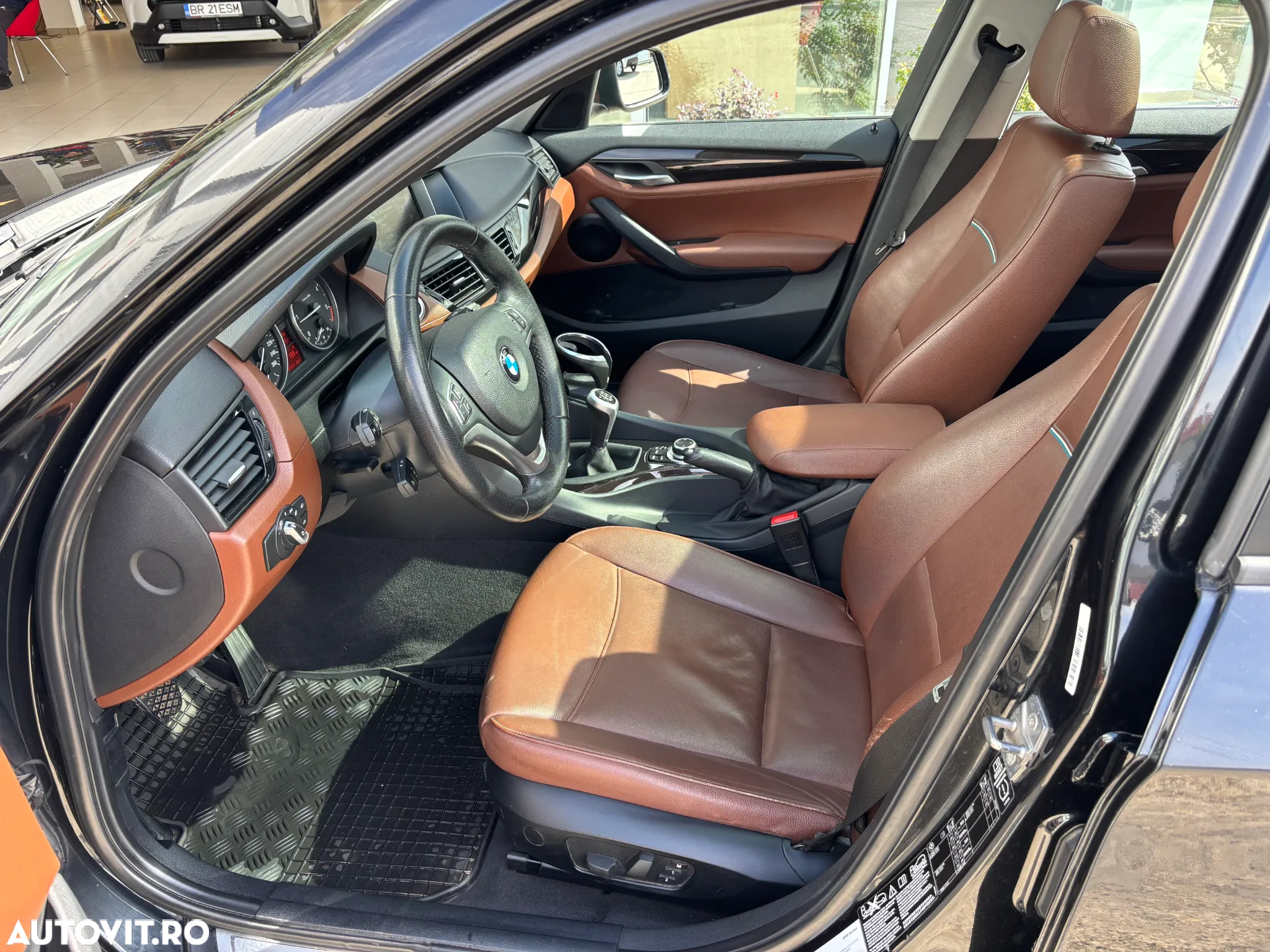 BMW X1 xDrive18d - 13