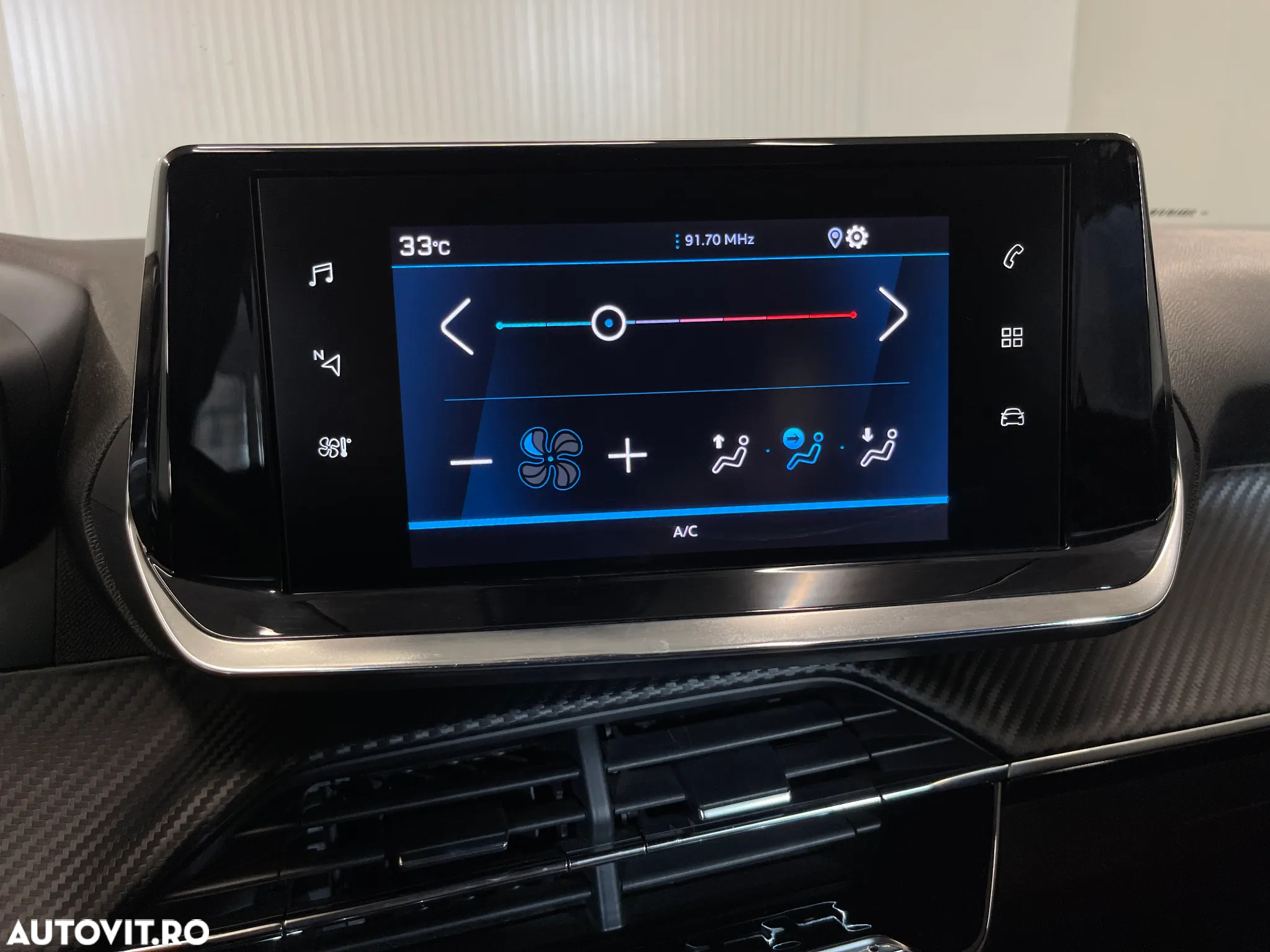 Peugeot 2008 1.5 BlueHDI FAP Active - 19