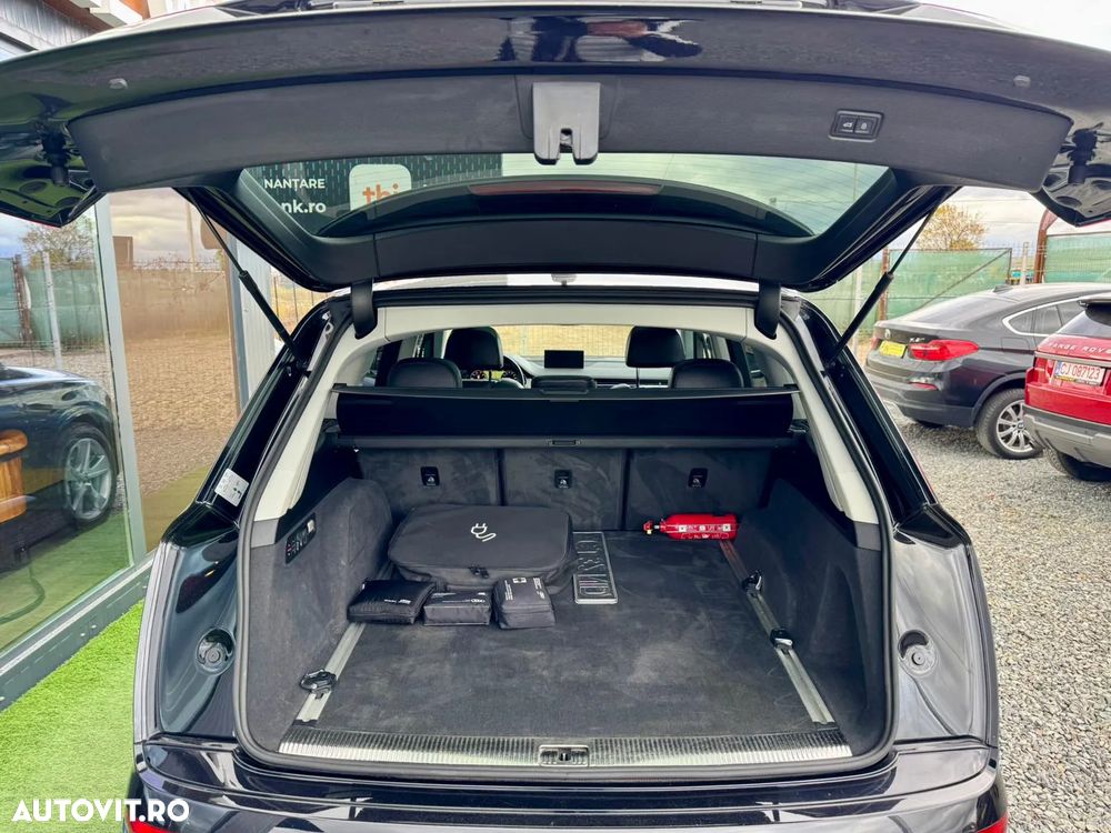 Audi Q7 e-tron 3.0 TDI quattro Tiptronic - 21