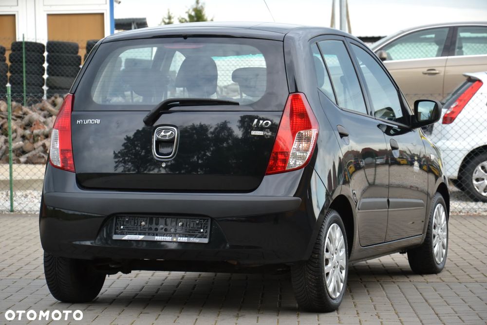 Hyundai i10 1.1 Classic + - 10