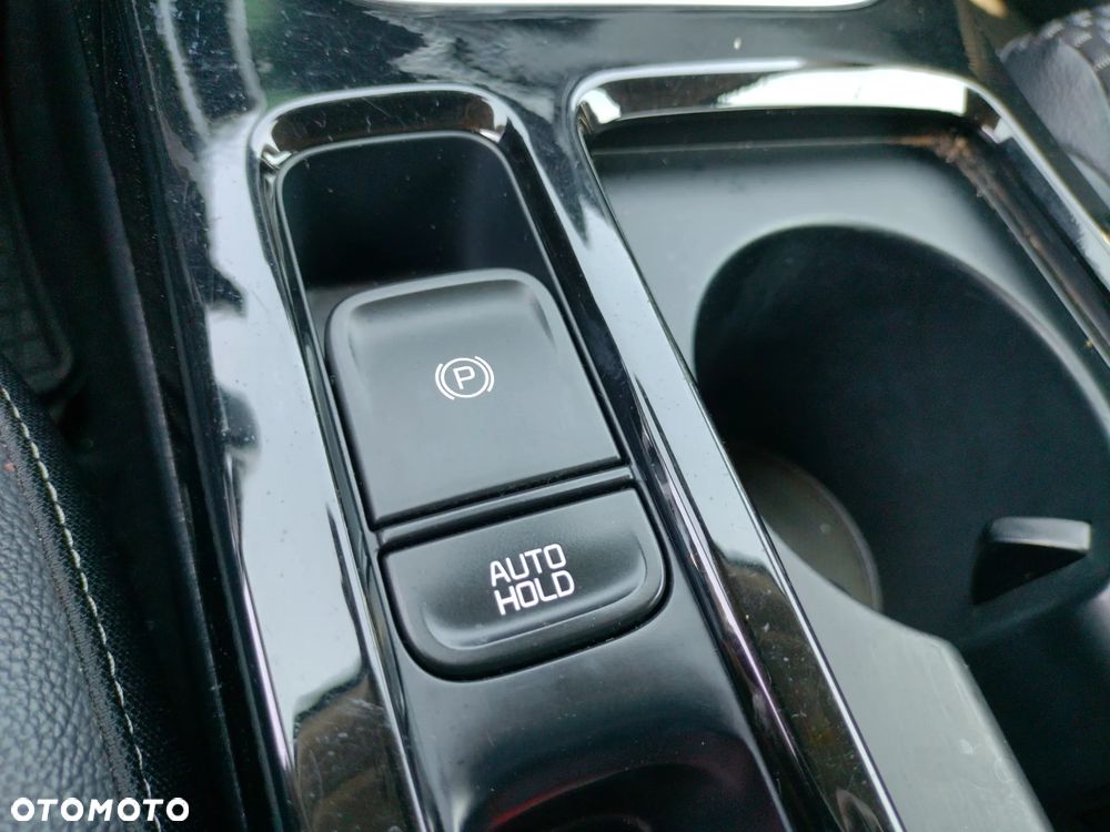 Kia XCeed 1.5 T-GDI L Business Line DCT - 26