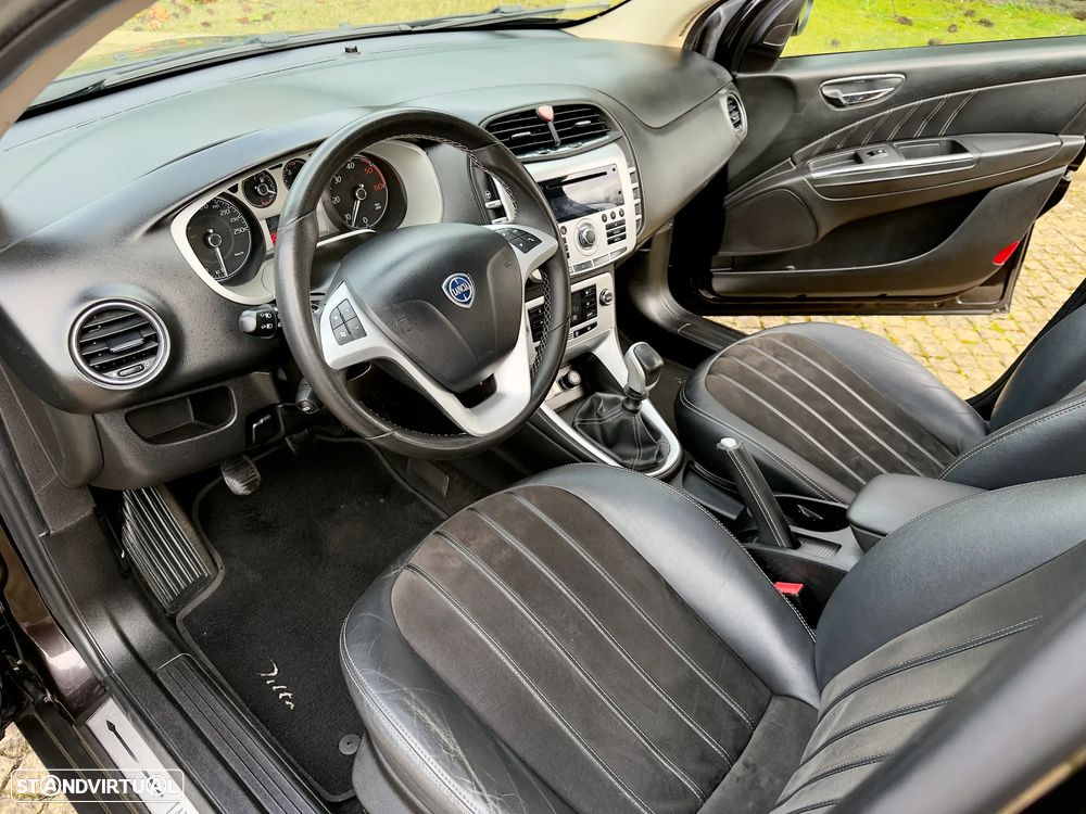 Lancia Delta 1.6 M-Jet Platino Com 57X - 5