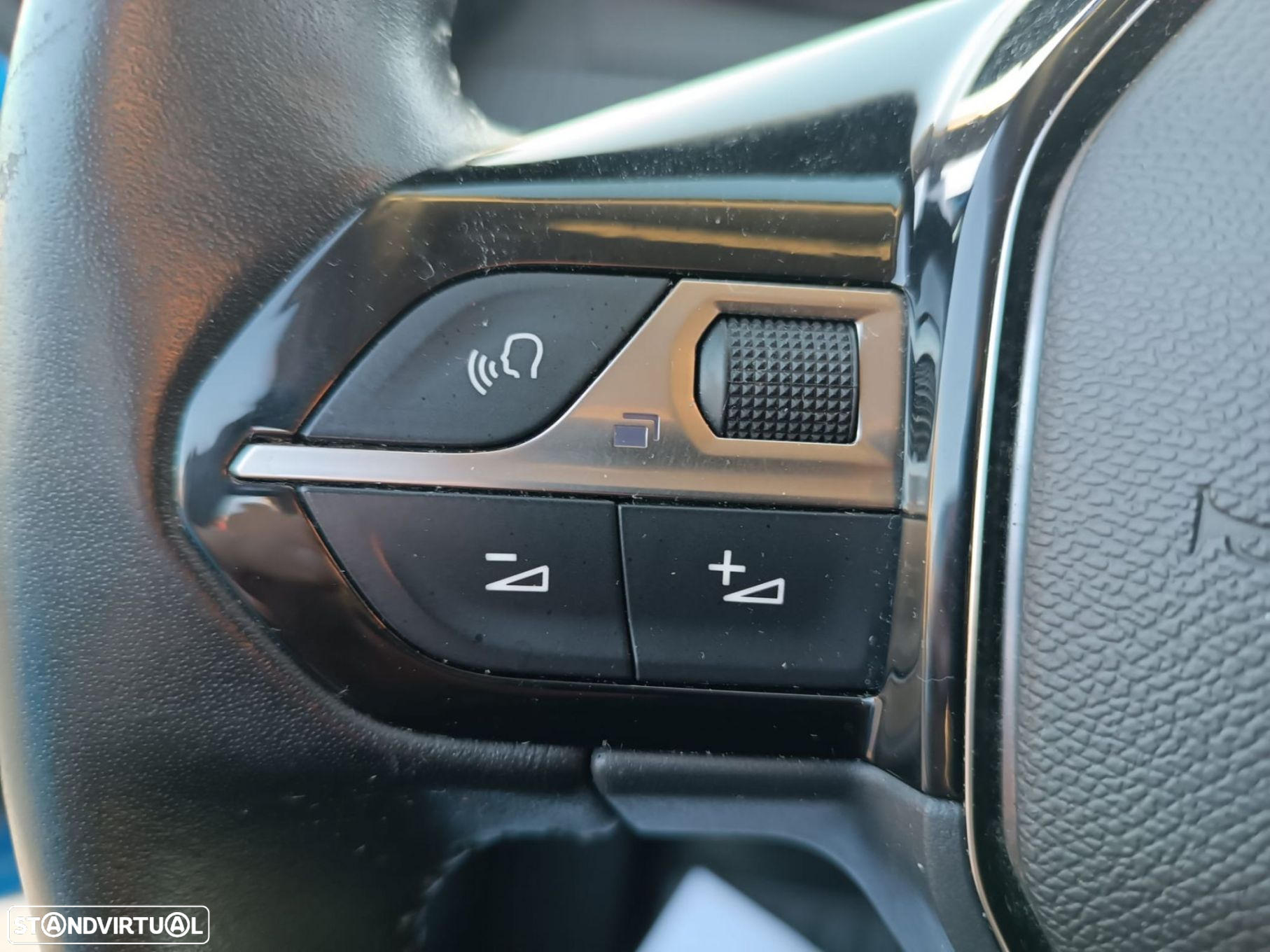 Peugeot 208 1.5 BlueHDi Allure - 18