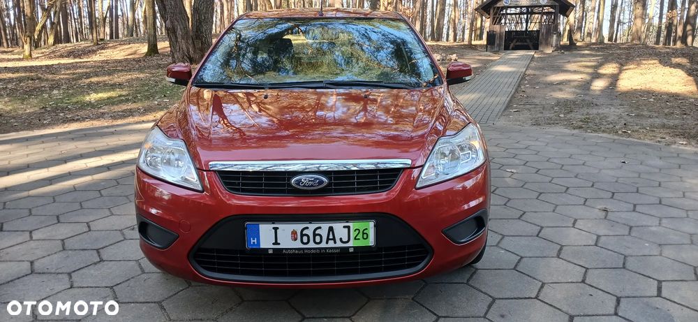 Ford Focus 1.6 16V Ghia - 8