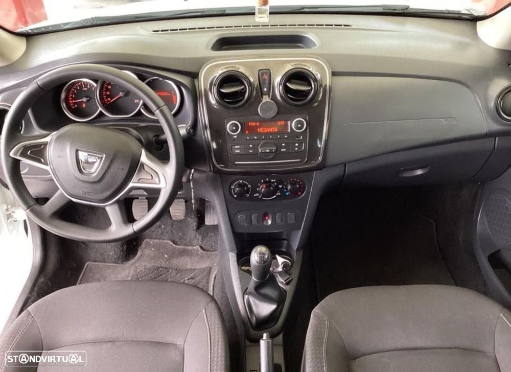 Dacia Sandero 1.0 SCe Comfort - 6