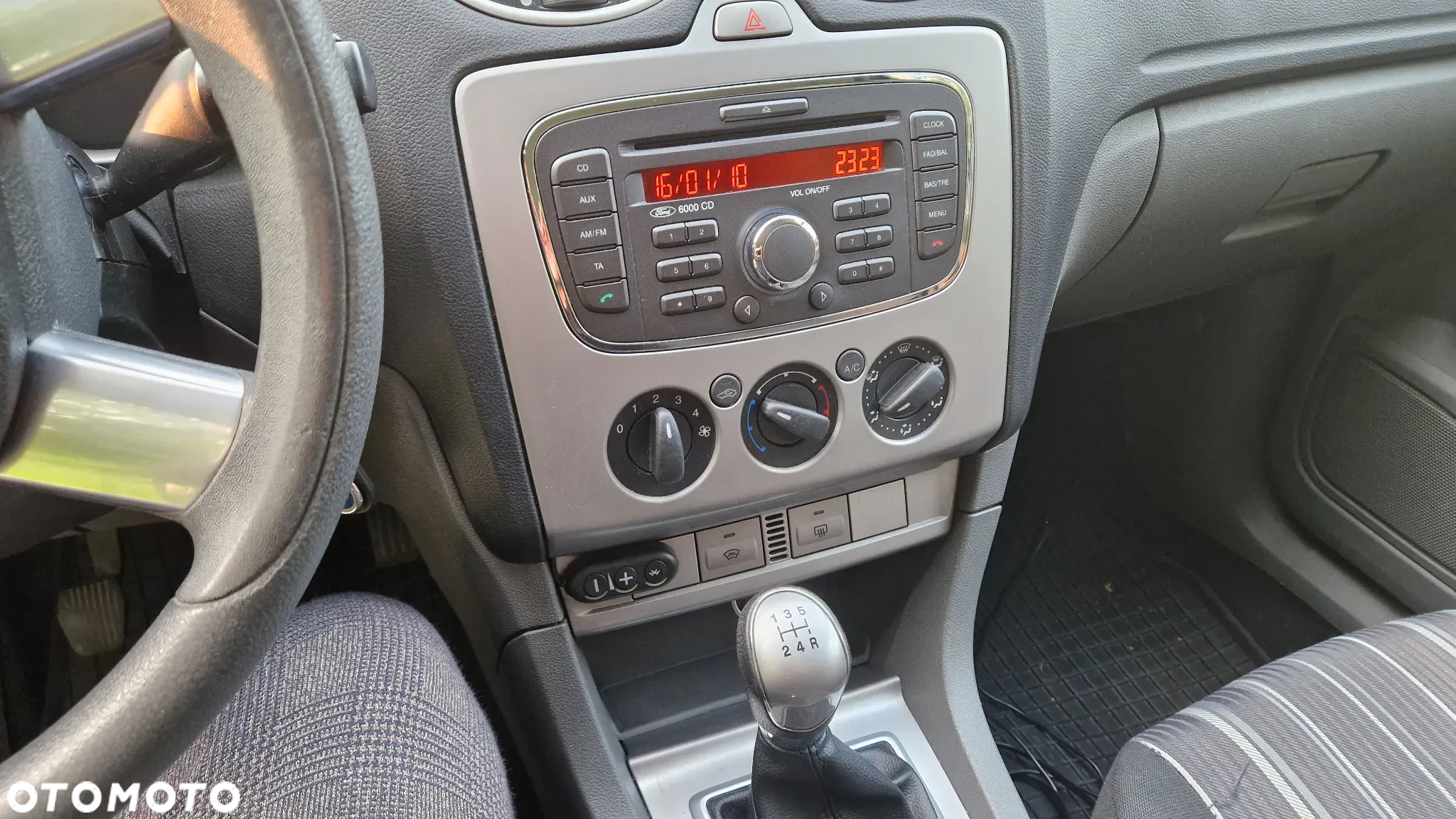 Ford Focus 1.8 TDCi Silver X - 10