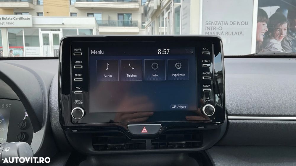 Toyota Yaris Cross 1.5 VVT-i HSD 4x2 Dynamic - 24