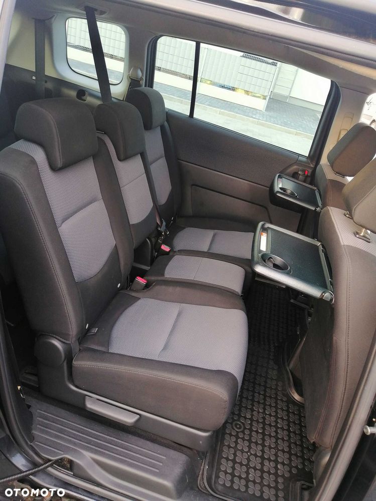 Mazda 5 - 2