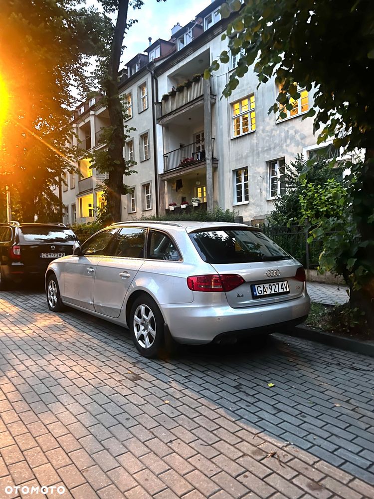 Audi A4 Avant 2.0 TDI DPF multitronic Ambition - 3