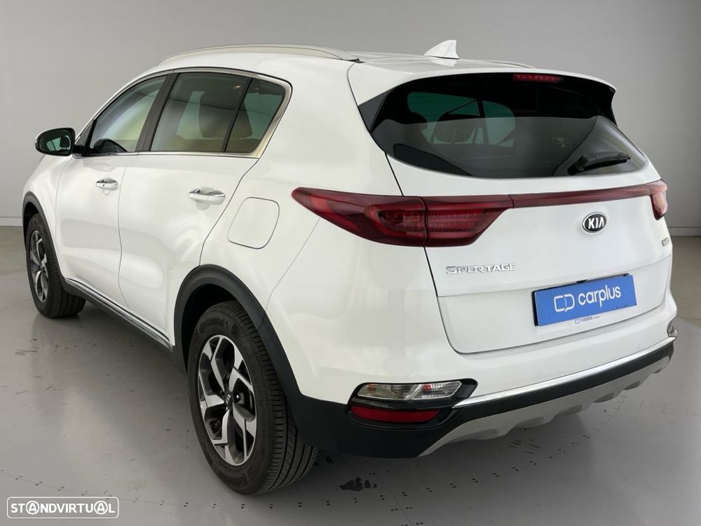 Kia Sportage 1.6 CRDI ISG MHEV GT Line — fotografia 24