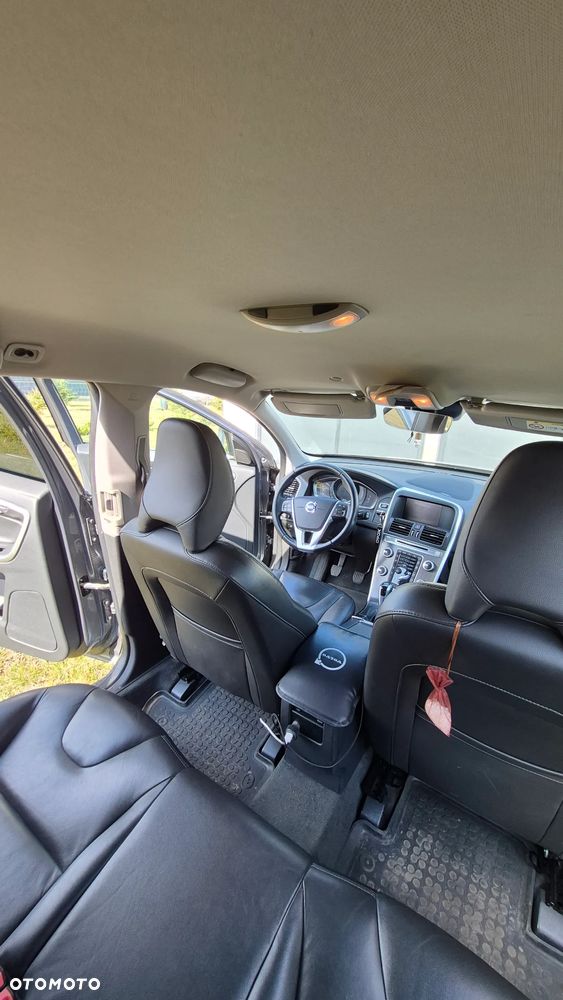 Volvo XC 60 - 11