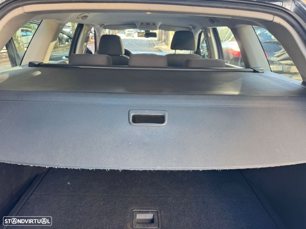 VW Golf Variant 1.6 TDi Highline - 10