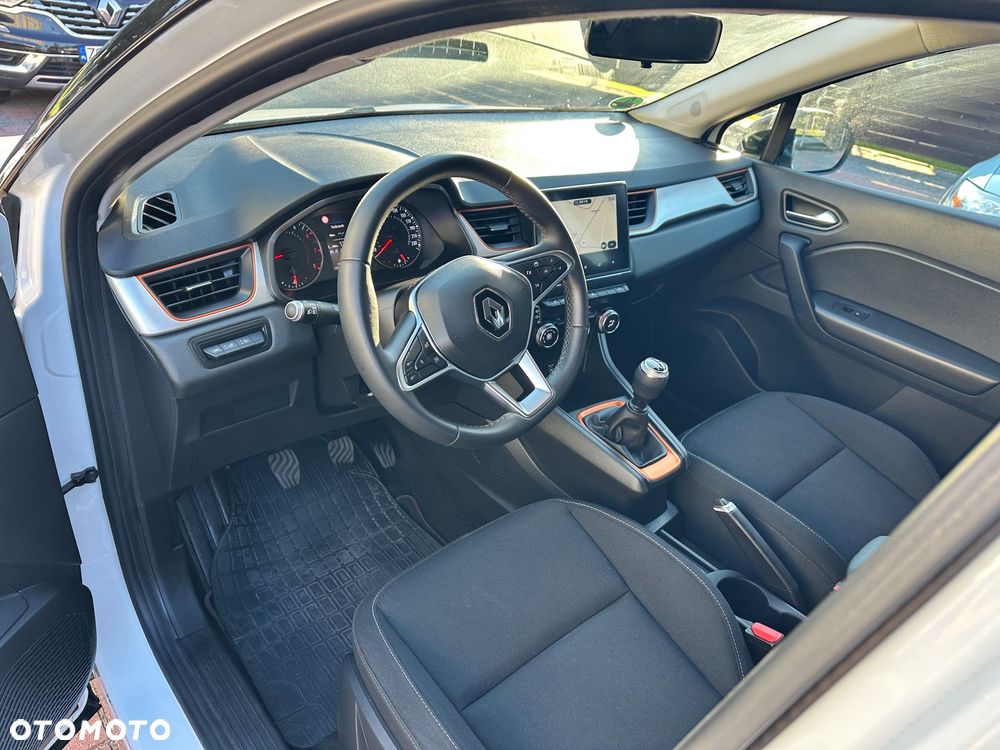 Renault Captur TCe 100 INTENS - 15