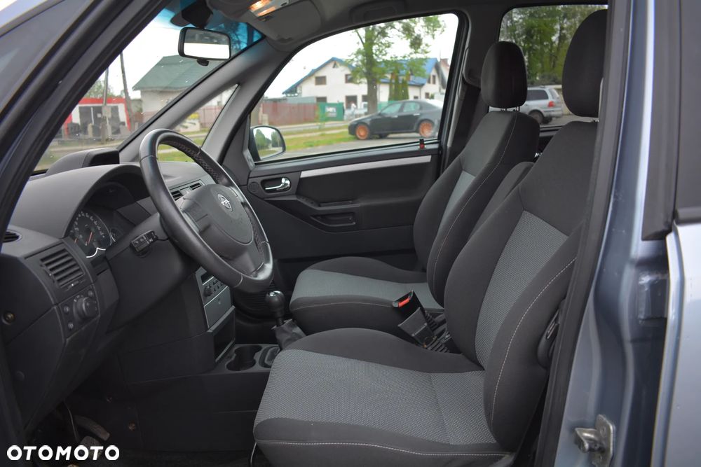 Opel Meriva - 18
