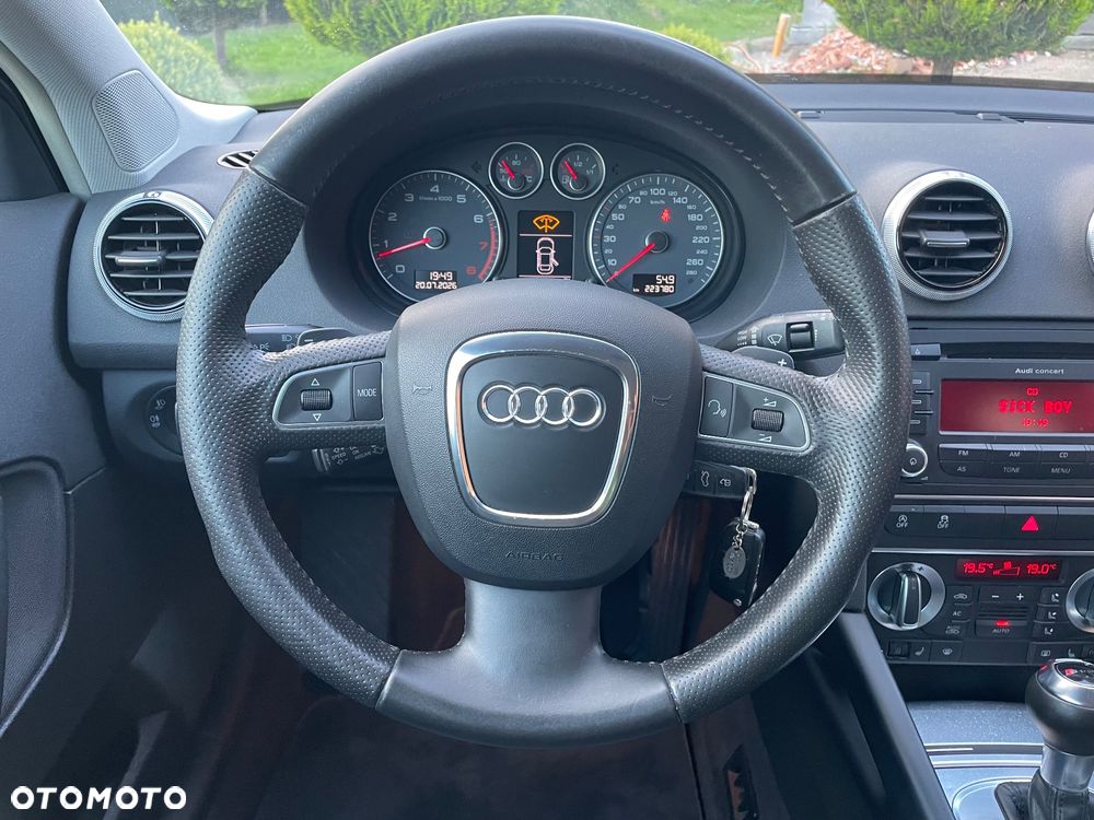Audi A3 Sportback 1.2 TFSI S tronic Attraction - 24