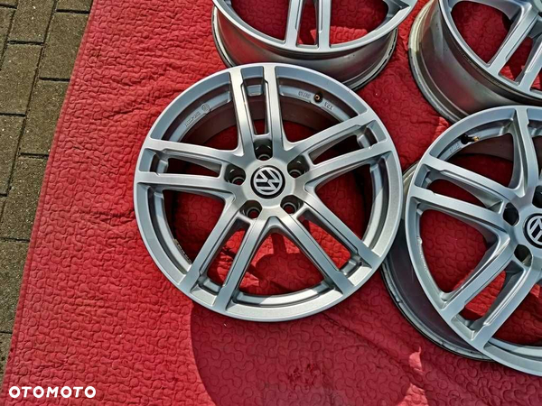 ALUFELGI 17' VW Golf V VI VII Touran Passat Sharan Jetta ET40 - 5x112