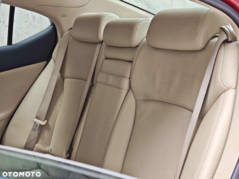 Lexus IS 250 Prestige - 34