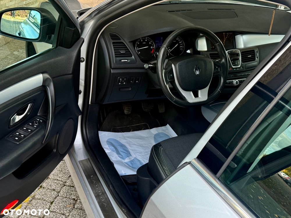 Renault Laguna 2.0 Bose Edition - 21