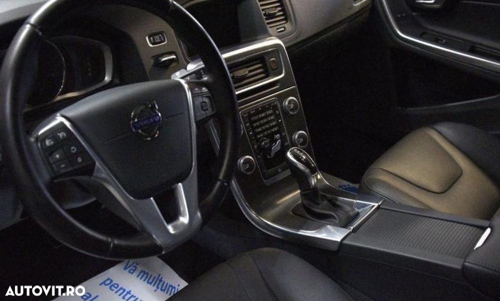 Volvo S60 D3 Start-Stop Momentum - 10