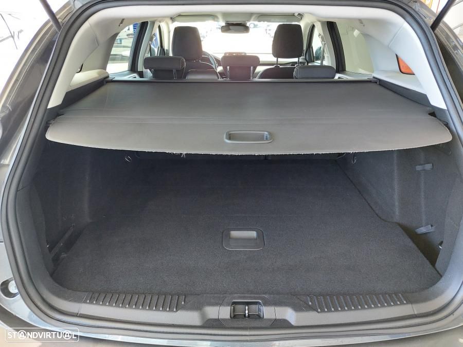 Ford Focus SW 1.5 TDCi EcoBlue Business - 42
