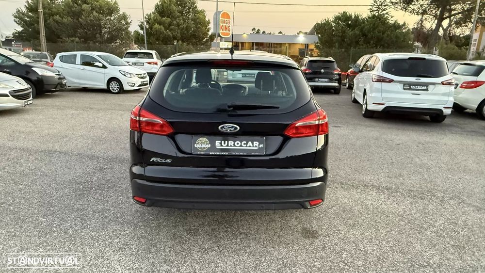 Ford Focus SW 1.5 TDCi Titanium ECOnetic - 8