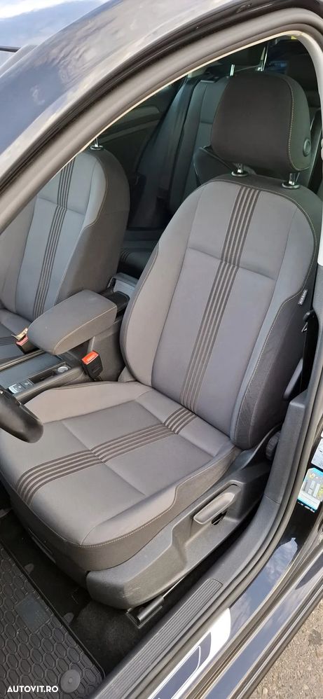 Volkswagen Golf 2.0 TDI DSG Highline - 11