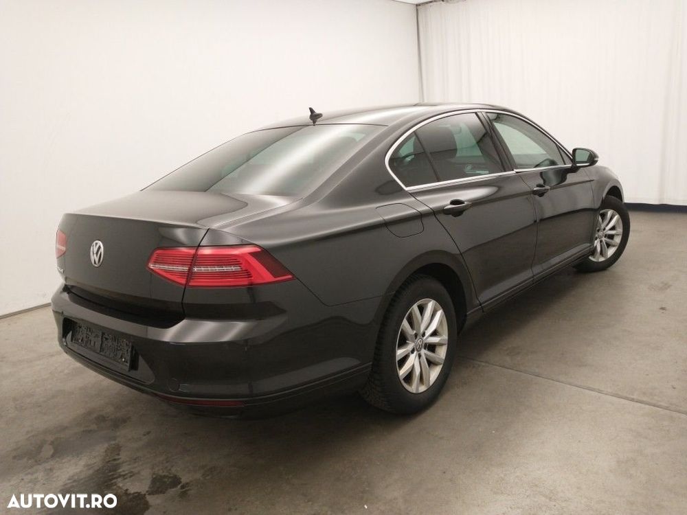 Volkswagen Passat 1.5 TSI OPF Comfortline - 5