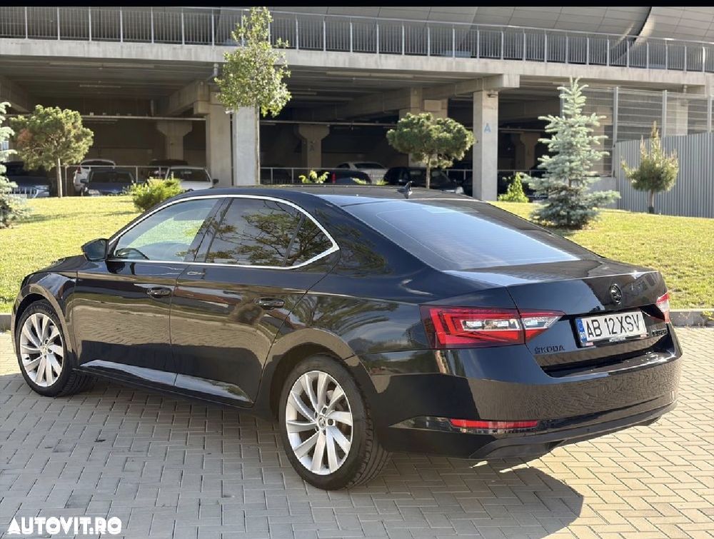 SKODA Superb 2016 — imagine 5