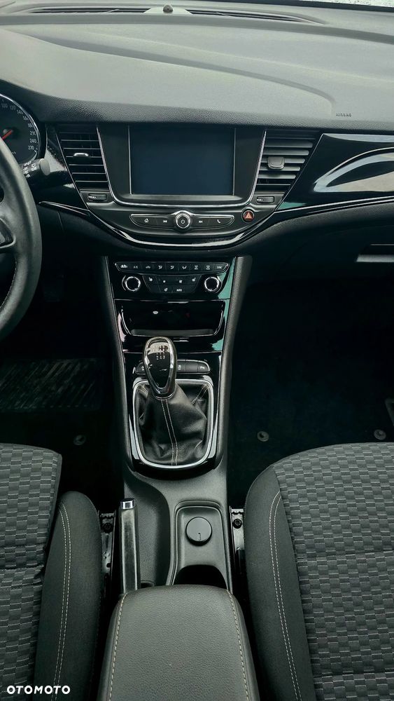 Opel Astra 1.4 Turbo Dynamic - 18