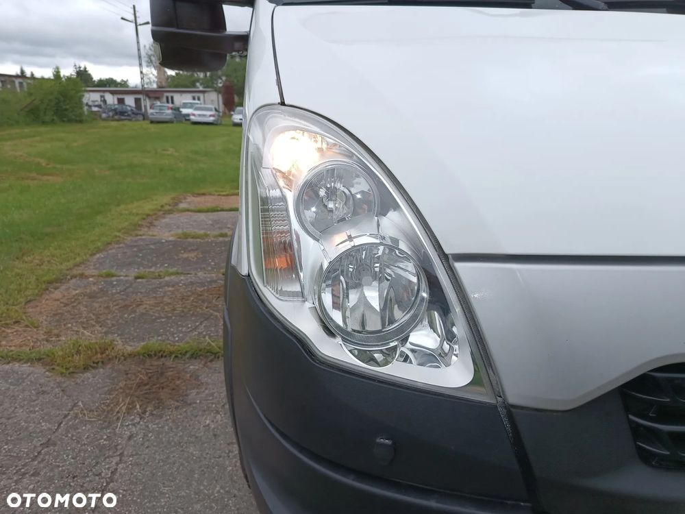 Iveco DAILY 35s13 L2H2 2.3 diesel 126kM, 2012 rok, WEBASTO, HAK, CAMERA COFANIA, ORGINALNY NIEWIELKI PRZEBIEG 176tyś. SPROWADZONY ZE SZWECJI! - 18