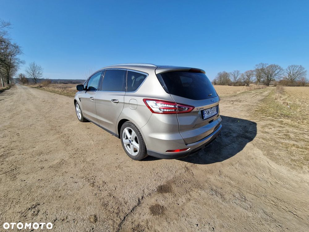 Ford S-Max 2.0 TDCi Titanium - 3