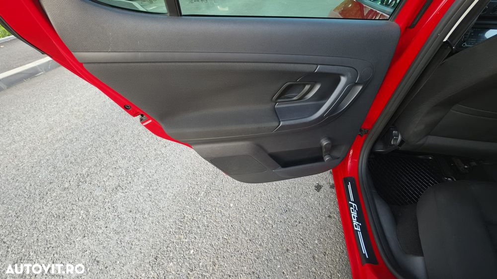 Skoda Fabia 1.2 TSI Ambiente - 13