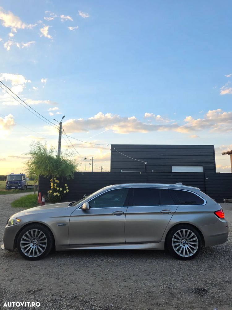 BMW Seria 5 530d xDrive - 7