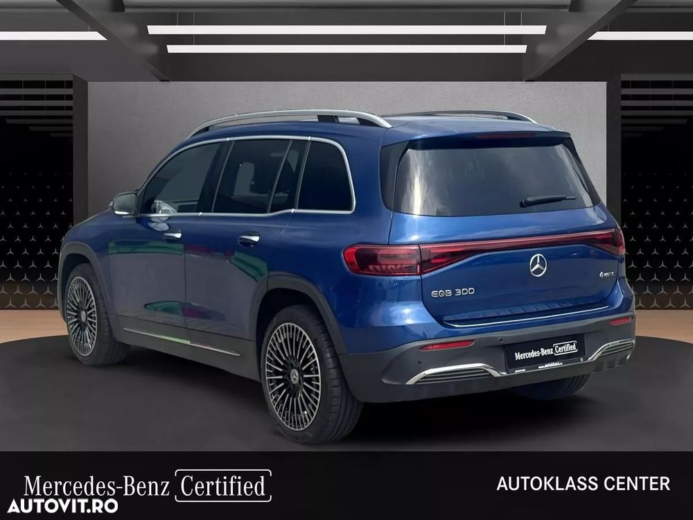 Mercedes-Benz EQB 300 4MATIC - 4