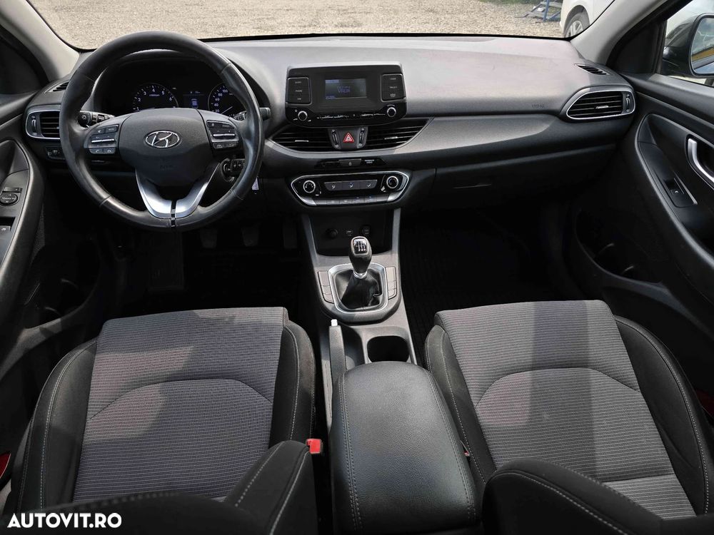 Hyundai i30 - 11