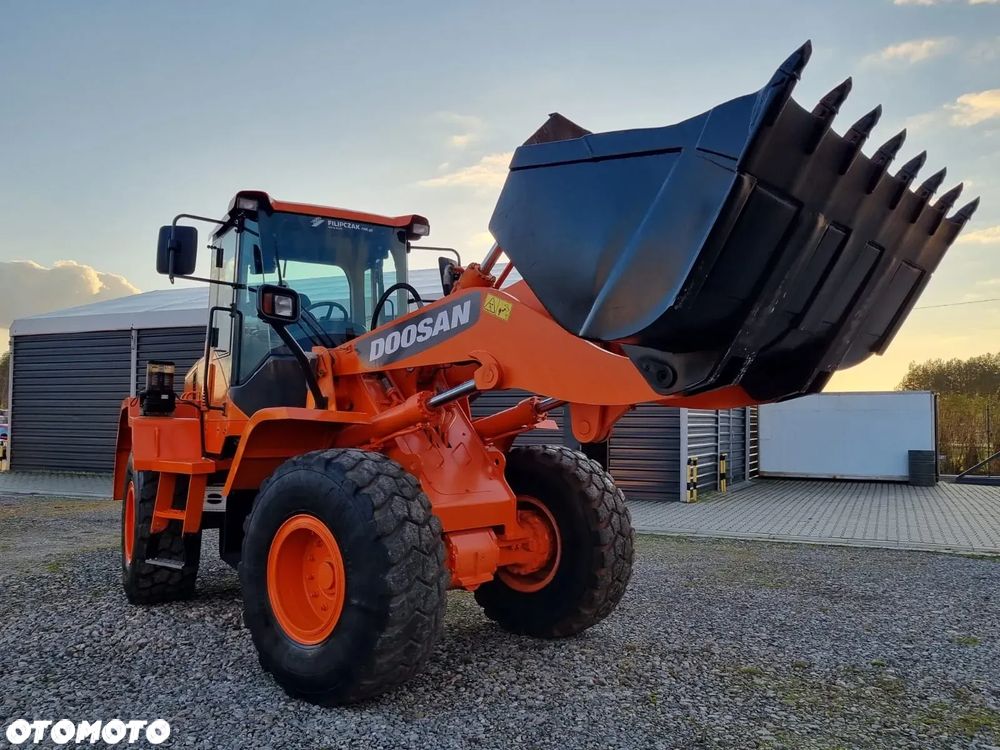 Doosan DL 250 Ładowarka Kołowa 14,4t SUPER STAN Waga Kamera - 3