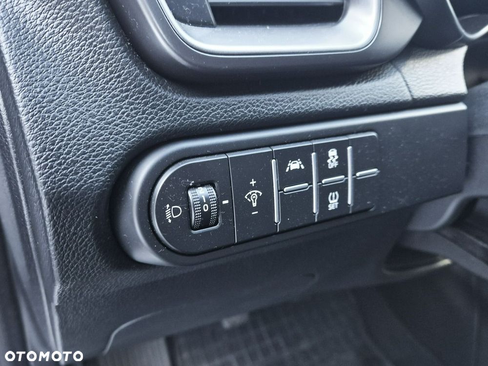 Kia Ceed 1.6 CRDi mHEV M - 14