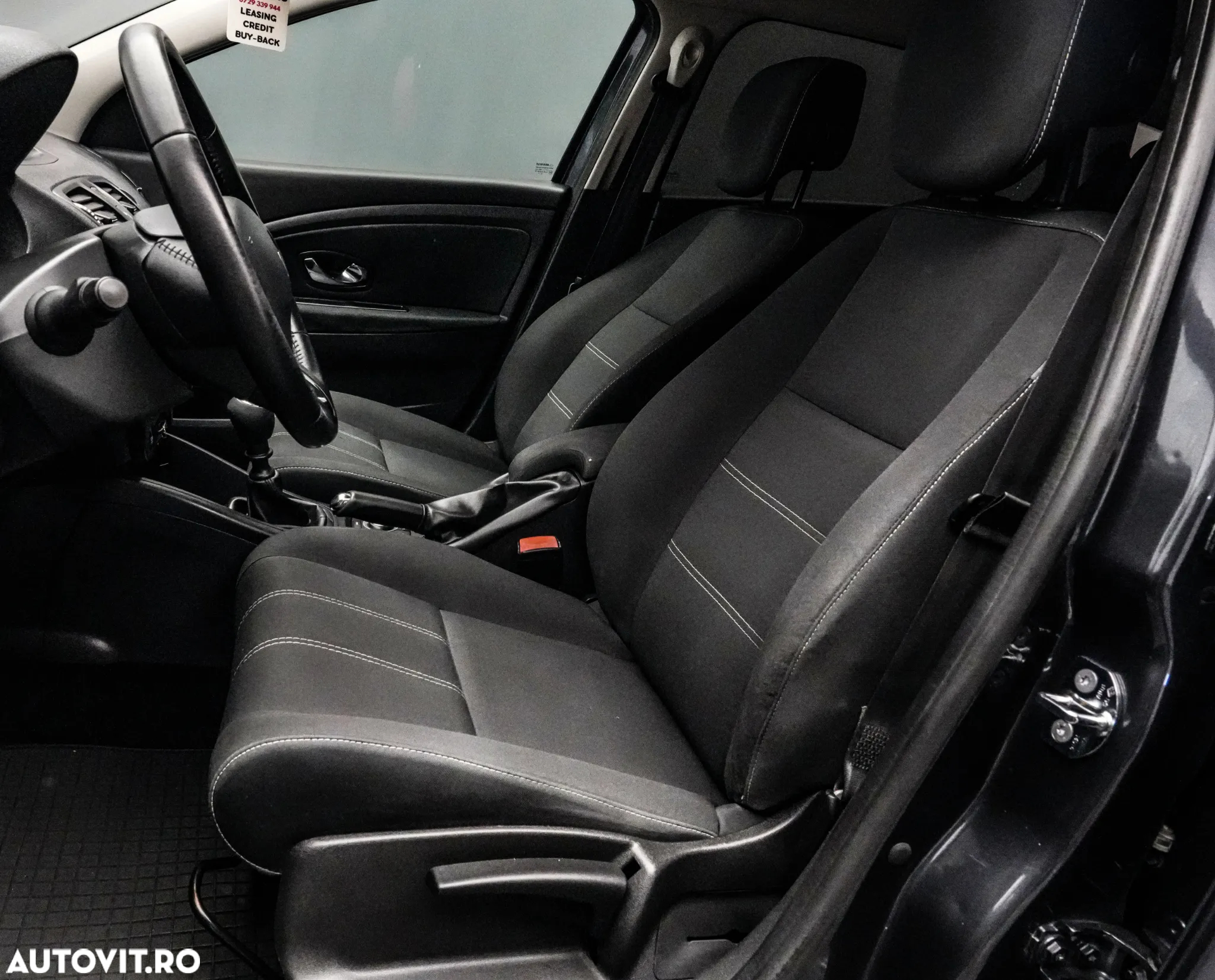 Renault Megane 1.5 dCi Expression - 13