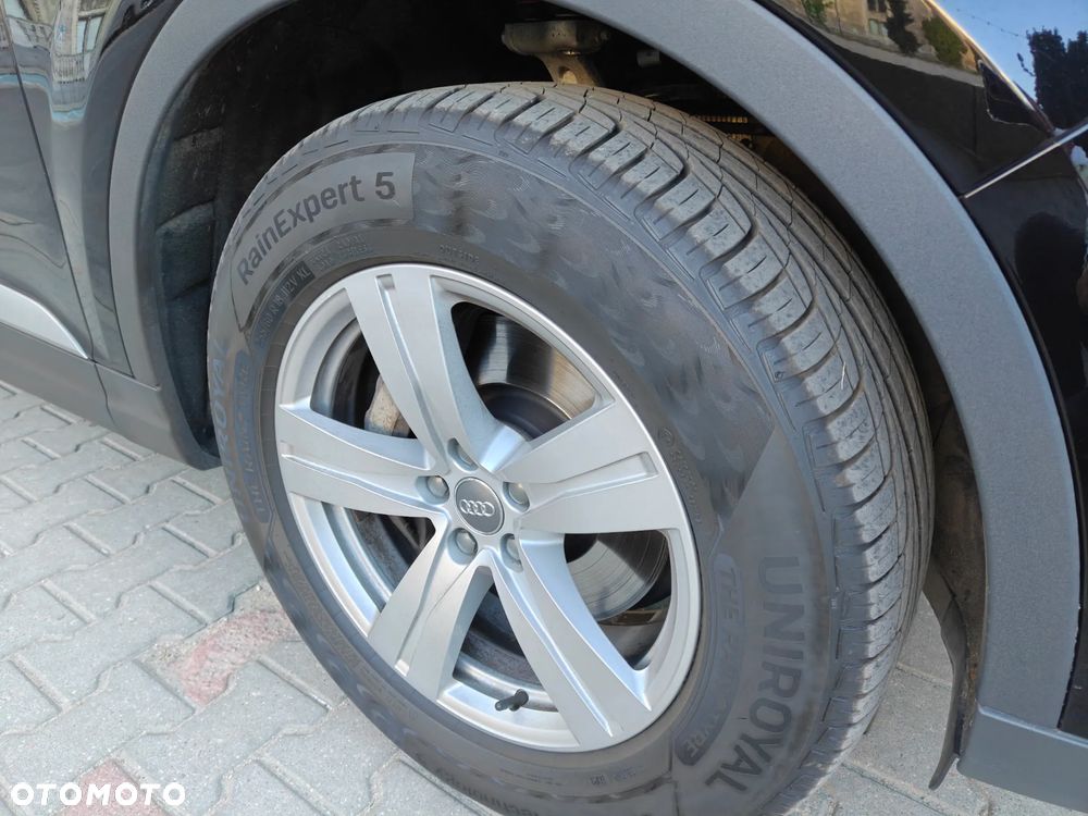 Audi Q7 - 30