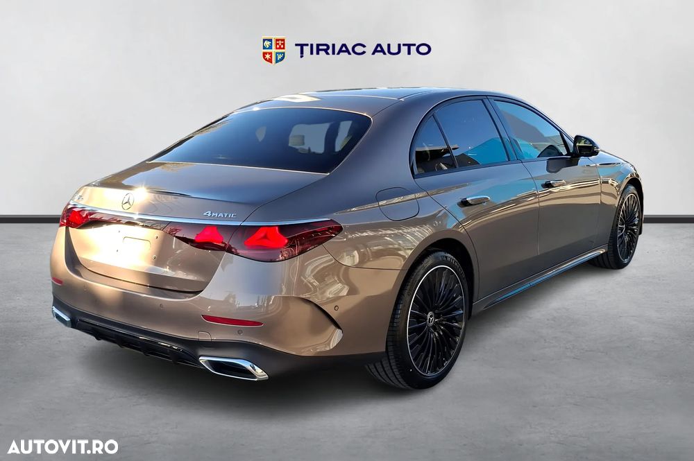 Mercedes-Benz E 300e 4Matic 9G-TRONIC - 5