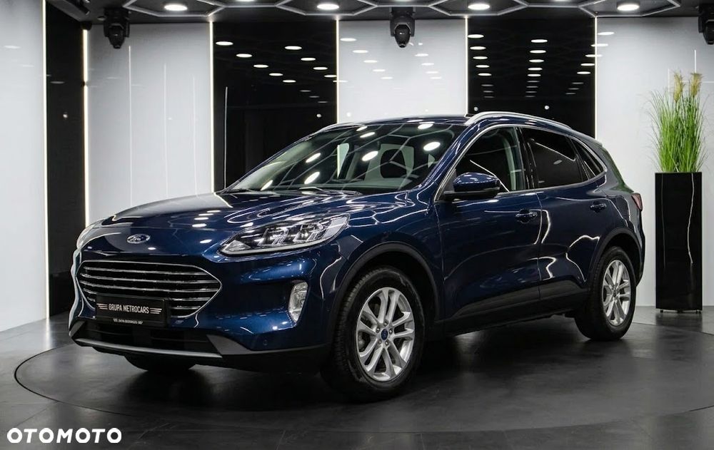 Ford Kuga - 2