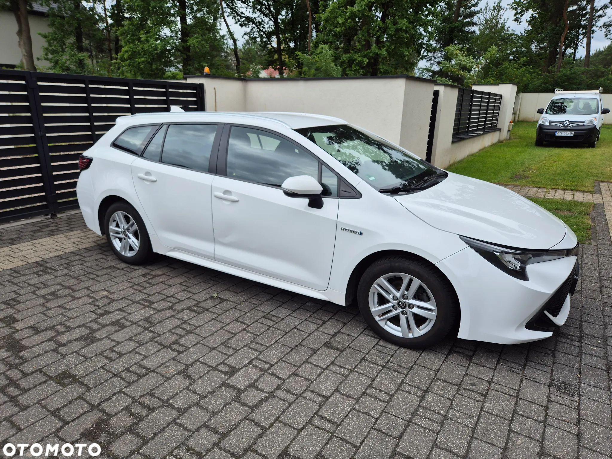 Toyota Corolla 1.8 Hybrid Comfort - 4