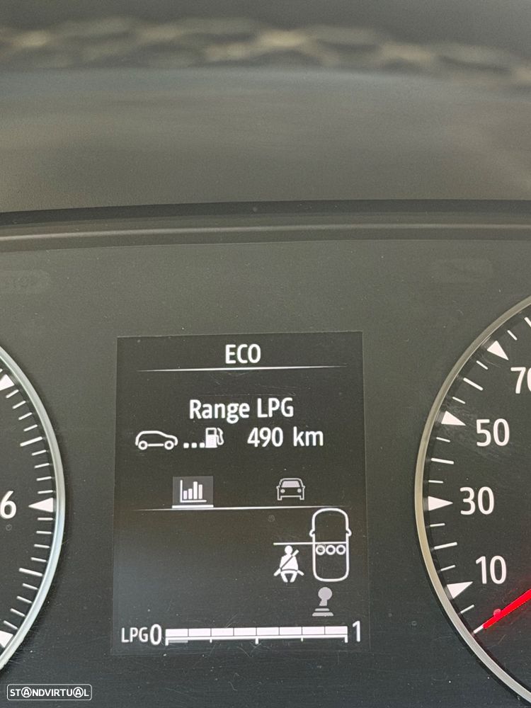 Dacia Sandero - 7